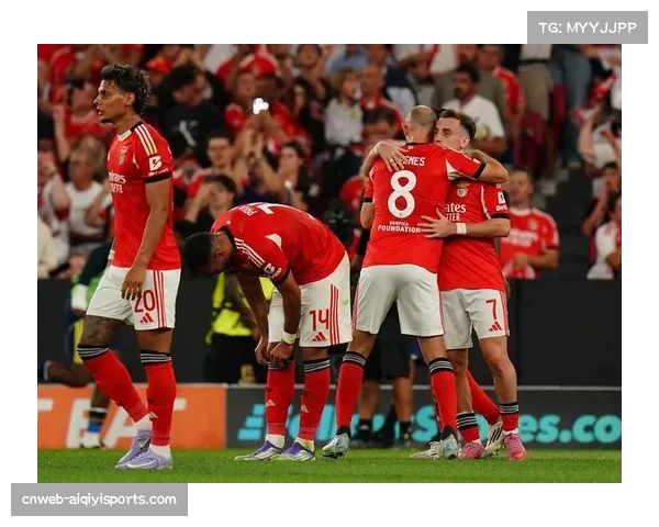 深度复盘：曼联防线漏洞频出，客场1-3不敌布伦特福德暴露诸多问题